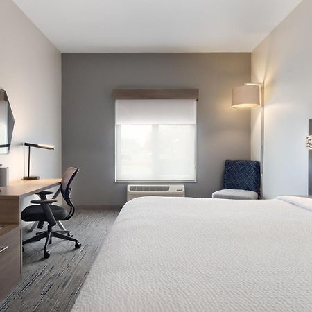 Holiday Inn Express Hotel & Suites Saginaw By Ihg Esterno foto