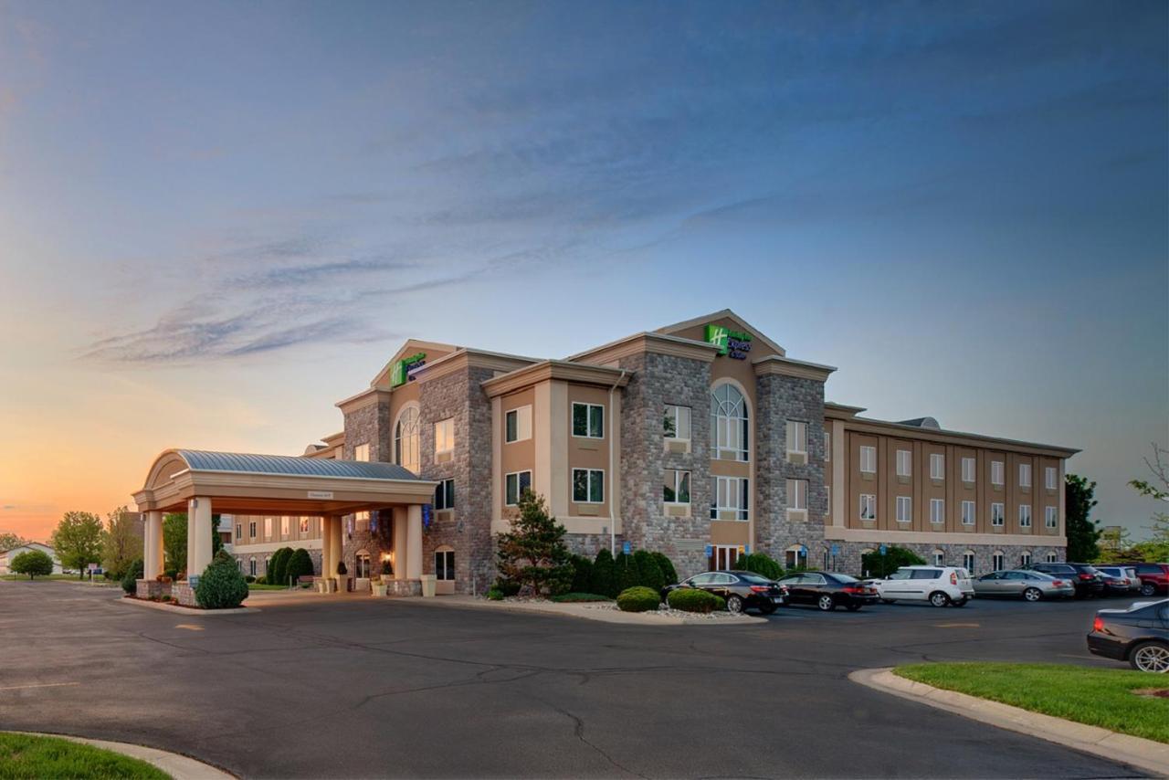 Holiday Inn Express Hotel & Suites Saginaw By Ihg Esterno foto