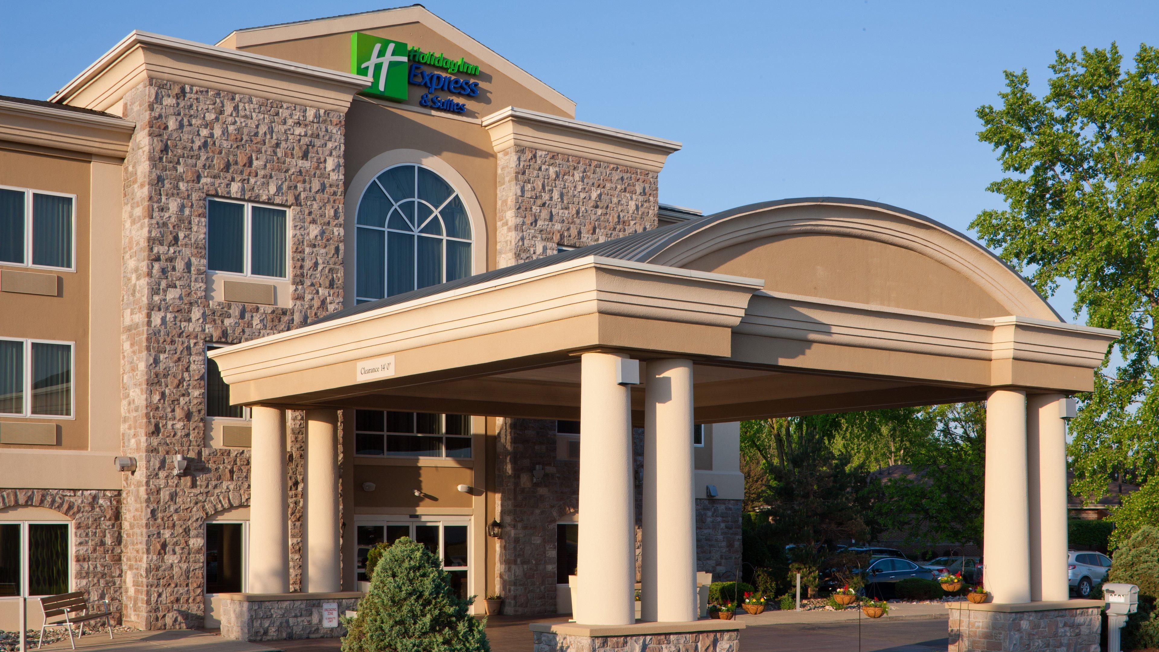 Holiday Inn Express Hotel & Suites Saginaw By Ihg Esterno foto
